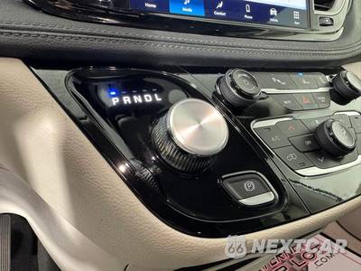 2024 Chrysler Pacifica Touring L 121.6" WB - zdjęcie 23 z 47 - miniatura