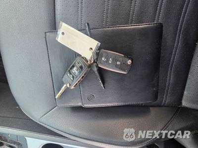 2013 Volkswagen Passat V6 SE w/Sunroof & Navigation - zdjęcie 16 z 19 - miniatura