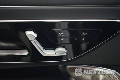 2026 Mercedes-Benz AMG CLE 53 4MATIC+ Convertible - zdjęcie 30 z 36 - miniatura