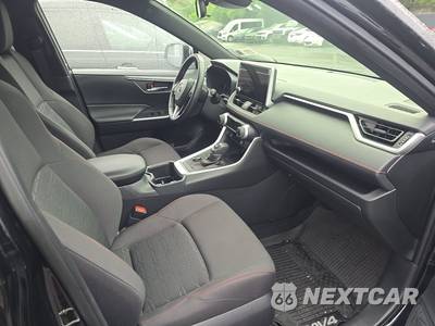 2023 Toyota RAV4 Prime SE - zdjęcie 8 z 26 - miniatura