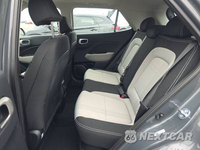 2026 Hyundai Venue SEL - zdjęcie 13 z 20 - miniatura