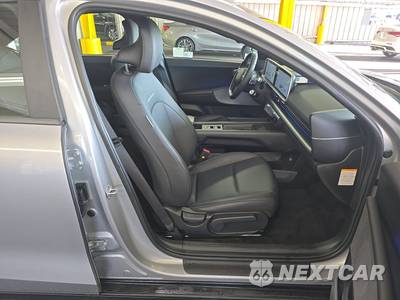 2024 Hyundai IONIQ 6 SEL - zdjęcie 8 z 23 - miniatura
