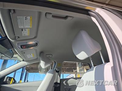 2024 Hyundai Kona Electric SE - zdjęcie 22 z 26 - miniatura