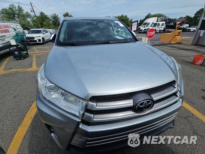 2019 Toyota Highlander XLE - zdjęcie 2 z 25 - miniatura