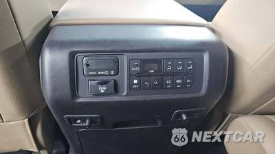 2016 Toyota Sequoia Limited - zdjęcie 27 z 61 - miniatura