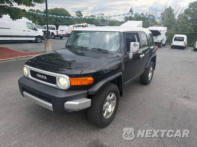 2010 Toyota FJ Cruiser w/Rear Doors