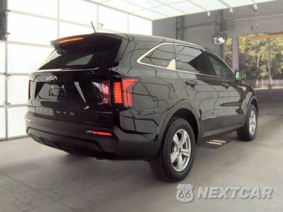 2022 Kia Sorento LX - zdjęcie 4 z 23 - miniatura