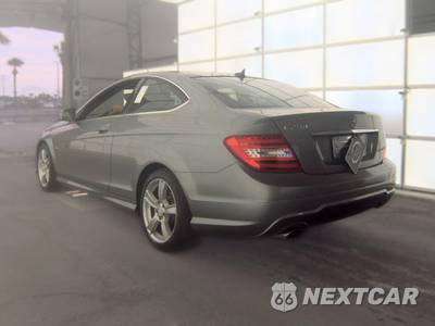 2012 Mercedes-Benz C 250 Coupe - zdjęcie 6 z 18 - miniatura