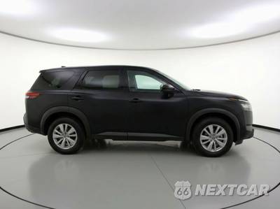 2025 Nissan Pathfinder SV - zdjęcie 8 z 12 - miniatura