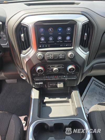 2020 Chevrolet Silverado 1500 RST Crew Cab Short Bed 1SP - zdjęcie 11 z 26 - miniatura