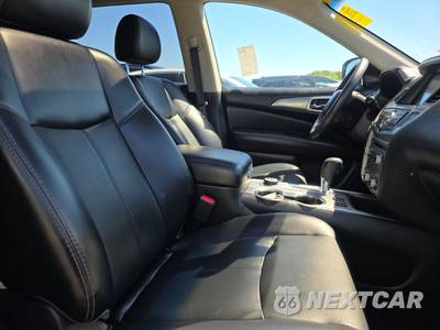 2017 Nissan Pathfinder SL - zdjęcie 8 z 20 - miniatura