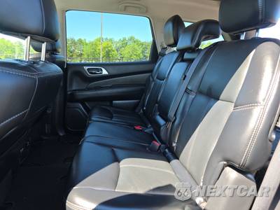 2017 Nissan Pathfinder SL - zdjęcie 13 z 20 - miniatura