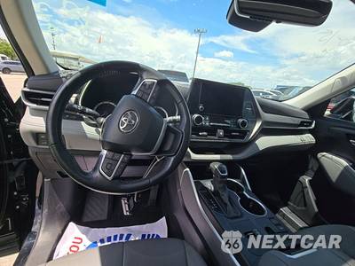 2023 Toyota Highlander XLE - zdjęcie 11 z 29 - miniatura