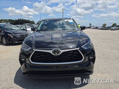 2023 Toyota Highlander XLE - zdjęcie 2 z 29 - miniatura