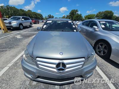 2012 Mercedes-Benz C 300 4MATIC Sedan - zdjęcie 2 z 17 - miniatura