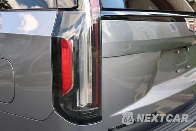 2022 Cadillac Escalade ESV Sport 1SC - zdjęcie 11 z 55 - miniatura
