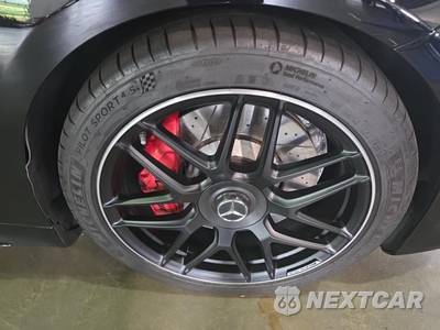 2019 Mercedes-Benz AMG S 63 4MATIC Coupe - zdjęcie 9 z 24 - miniatura