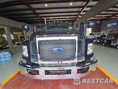 2024 Ford F750 SUPER DUTY Crew Cab - zdjęcie 2 z 20 - miniatura