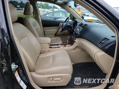 2013 Toyota Highlander Limited - zdjęcie 8 z 32 - miniatura
