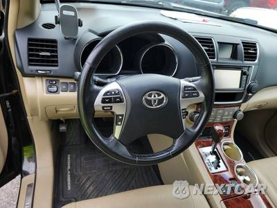 2013 Toyota Highlander Limited - zdjęcie 10 z 32 - miniatura