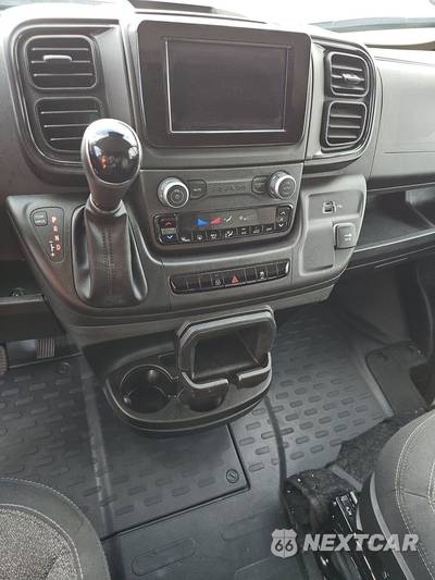 2025 Ram ProMaster 2500 Cargo Van Tradesman w/Passenger Seat Low Roof 136.0" WB - zdjęcie 11 z 20 - miniatura