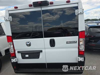 2025 Ram ProMaster 2500 Cargo Van Tradesman w/Passenger Seat Low Roof 136.0" WB - zdjęcie 5 z 25 - miniatura