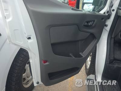 2025 Ford Transit 250 Cargo Van Low Roof 130.0" WB - zdjęcie 9 z 27 - miniatura