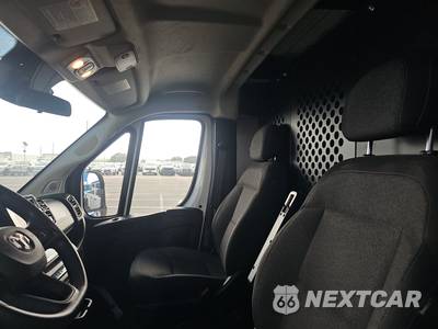 2025 Ram ProMaster 2500 Cargo Van Tradesman w/Passenger Seat Low Roof 136.0" WB - zdjęcie 17 z 21 - miniatura