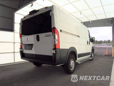 2025 Ram ProMaster 2500 Cargo Van Tradesman w/Passenger Seat Low Roof 136.0" WB - zdjęcie 4 z 48 - miniatura