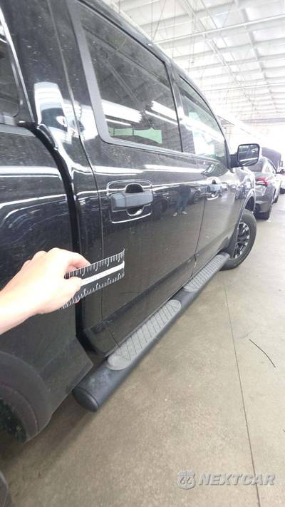2020 Nissan TITAN PRO-4X Crew Cab Extra Short Bed - zdjęcie 36 z 66 - miniatura