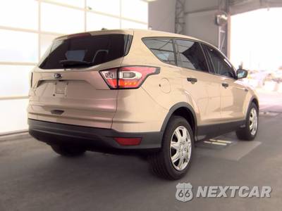 2017 Ford Escape S - zdjęcie 4 z 33 - miniatura