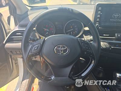 2021 Toyota C-HR Limited - zdjęcie 10 z 29 - miniatura