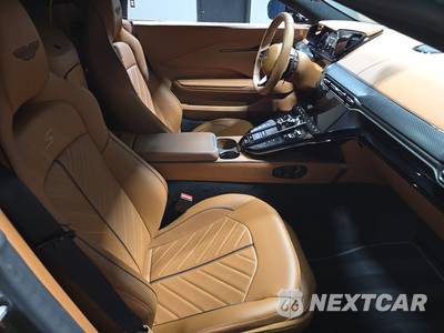 2026 Aston Martin Vantage S Convertible - zdjęcie 8 z 17 - miniatura