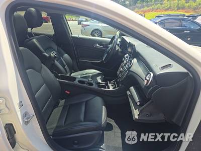 2015 Mercedes-Benz GLA 250 - zdjęcie 8 z 27 - miniatura