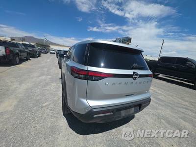2025 Nissan Pathfinder S - zdjęcie 5 z 19 - miniatura