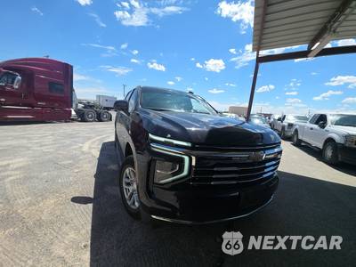 2025 Chevrolet Suburban LT 1LT - zdjęcie 2 z 22 - miniatura