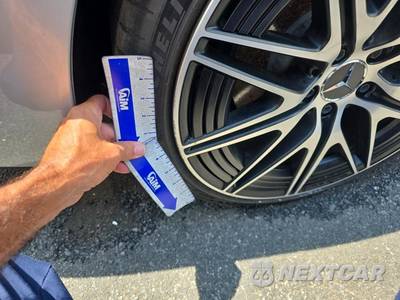 2025 Mercedes-Benz AMG C 43 4MATIC - zdjęcie 21 z 26 - miniatura