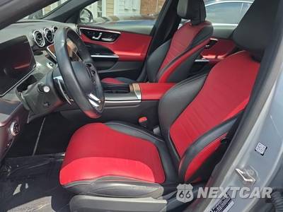 2025 Mercedes-Benz AMG C 43 4MATIC - zdjęcie 13 z 26 - miniatura