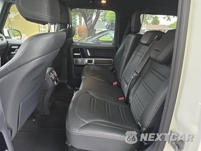 2025 Mercedes-Benz G 550 4MATIC - zdjęcie 16 z 21 - miniatura