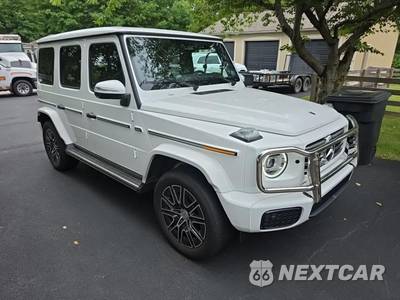 2025 Mercedes-Benz G 550 4MATIC - zdjęcie 3 z 21 - miniatura