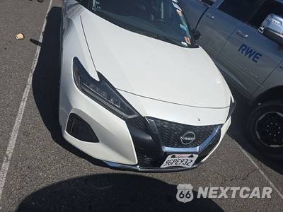 2023 Nissan Maxima SV - zdjęcie 2 z 33 - miniatura