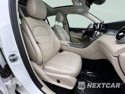 2022 Mercedes-Benz GLC 300 4MATIC - zdjęcie 29 z 38 - miniatura
