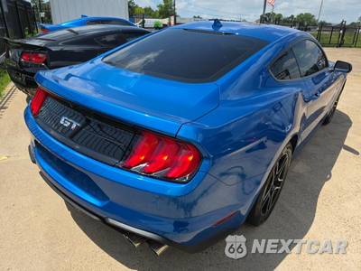 2021 Ford Mustang GT Coupe - zdjęcie 4 z 22 - miniatura