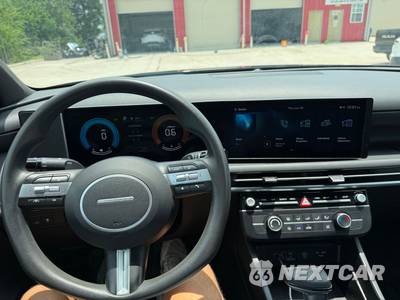 2025 Hyundai Santa Cruz SE Crew Cab Short Bed - zdjęcie 39 z 46 - miniatura