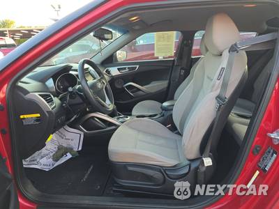 2014 Hyundai Veloster w/Gray Interior - zdjęcie 7 z 21 - miniatura