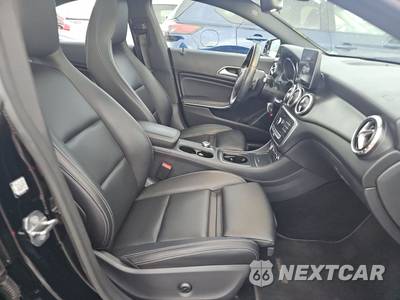 2019 Mercedes-Benz CLA 250 4MATIC - zdjęcie 8 z 23 - miniatura