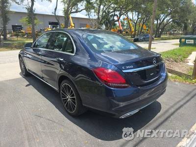 2020 Mercedes-Benz C 300 4MATIC Sedan - zdjęcie 6 z 21 - miniatura