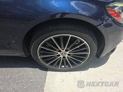 2020 Mercedes-Benz C 300 4MATIC Sedan - zdjęcie 9 z 21 - miniatura