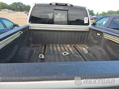 2018 Nissan TITAN PRO-4X Crew Cab Short Bed - zdjęcie 16 z 37 - miniatura