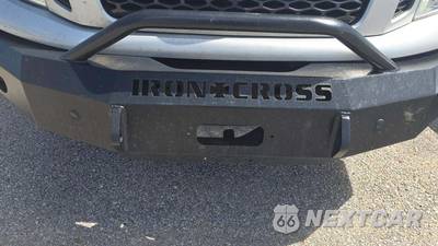 2018 Nissan TITAN PRO-4X Crew Cab Short Bed - zdjęcie 36 z 37 - miniatura